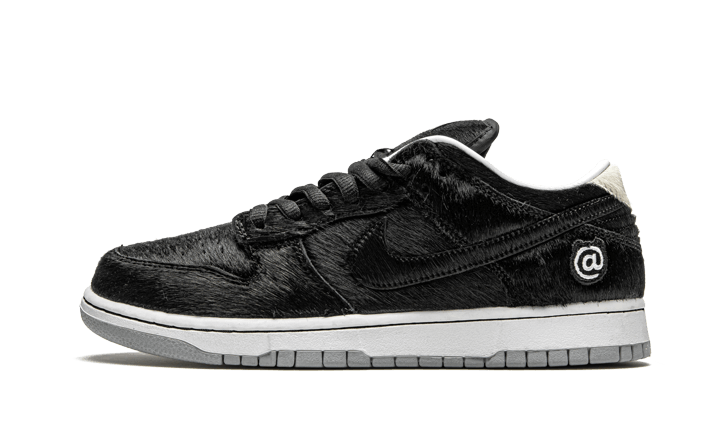 Nike SB Dunk Low BE@RBRICK Medicom Toy (CZ5127-001) THREE52