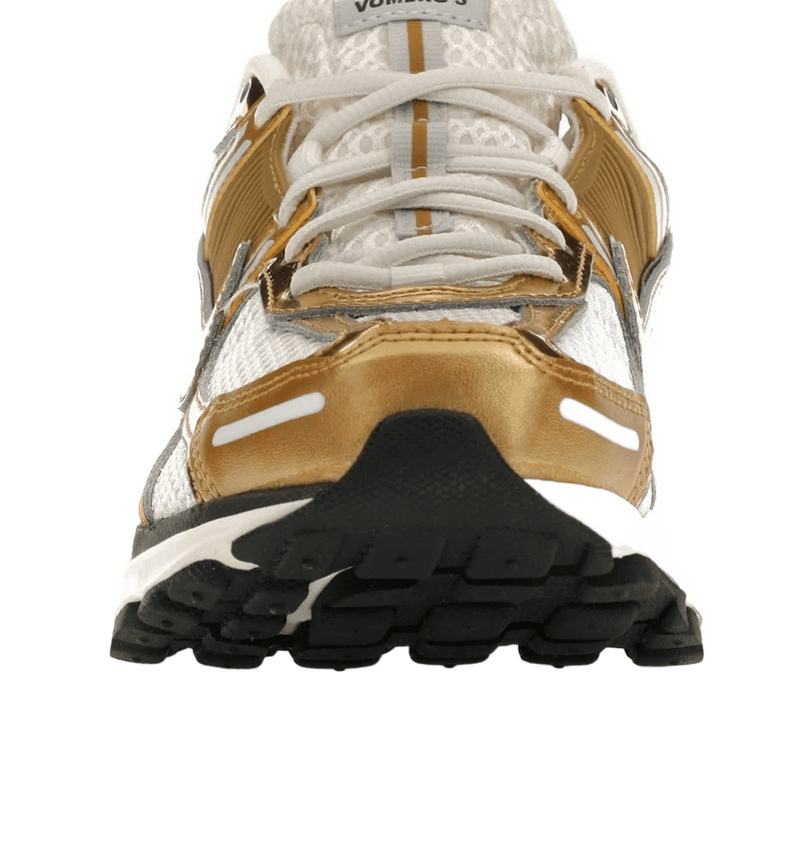 Nike Zoom Vomero 5 Metallic Gold - HF7723-001