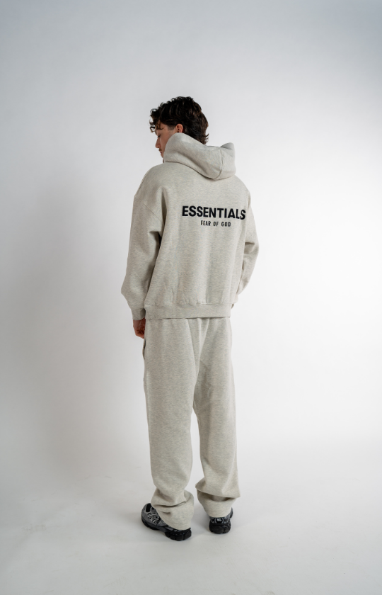 Fear of God Essentials Relaxed Sweatpants Light Oatmeal SS22 - 130BT212172F